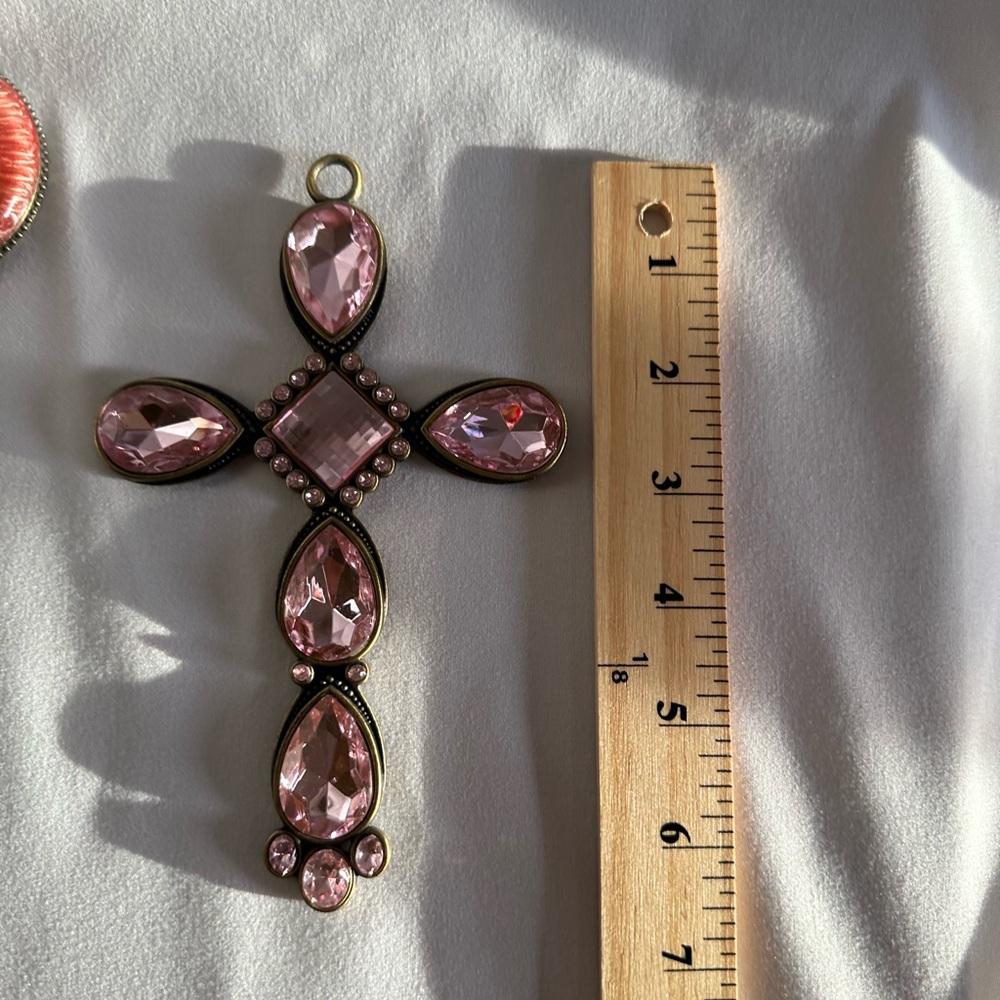 Kirkland Signature Pink and Gold Cross Ornament w/ Pink Stand - Picture 7 of 16